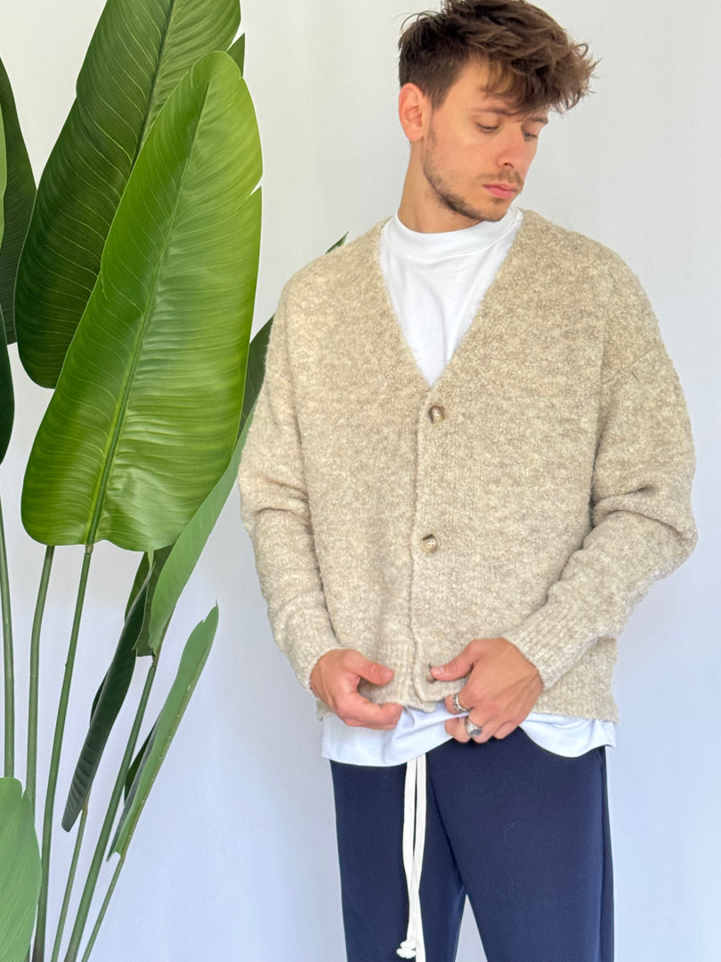 Cardigan con bottoni